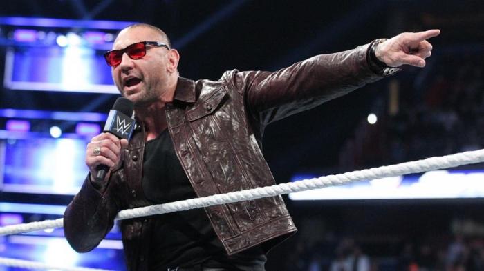 Batista estaría negociando su regreso a los cuadriláteros con WWE y AEW