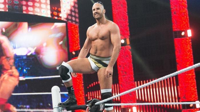 Cesaro: 'No todo debe ser serio en el wrestling, está bién reirse de uno mismo'