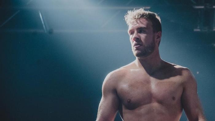 Will Ospreay desafía a Jay White a un combate en el evento del aniversario de NJPW