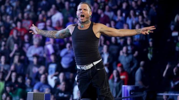 Jeff Hardy: 'Me encantaría luchar de nuevo con Brock Lesnar'