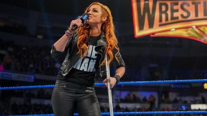 Becky Lynch: 'Mi meta es estelarizar WrestleMania'