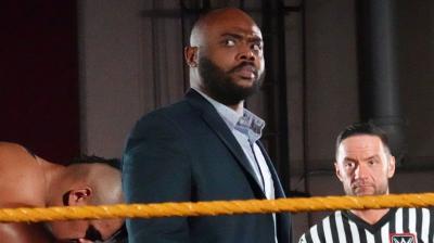 Stokely Hathaway realiza su debut en un evento en vivo de NXT