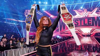 Becky Lynch, sobre el futuro de Ronda Rousey: 'Su visado de turismo ha caducado'