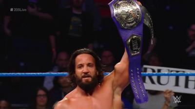 Tony Nese retiene el Campeonato Crucero de WWE ante Buddy Murphy en 205 Live