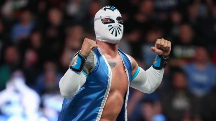 Sin Cara habría renovado su contrato con WWE