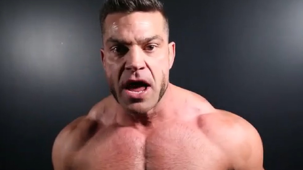 Brian Cage se lesiona durante la emisión de Impact Rebellion