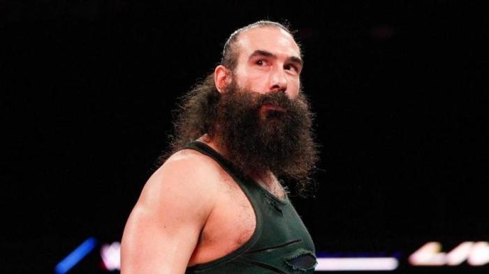 Luke Harper podría no abandonar WWE hasta principios de 2020