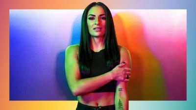 Sonya Deville: 'Me encanta preguntar a la gente si le gusto después de saber que soy gay'