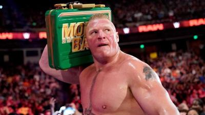 Brock Lesnar seguirá bajo contrato con WWE hasta 2020