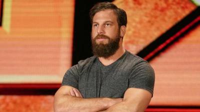 Drew Gulak: 'Me gustaría que Brock Lesnar se uniera al elenco de 205 Live'