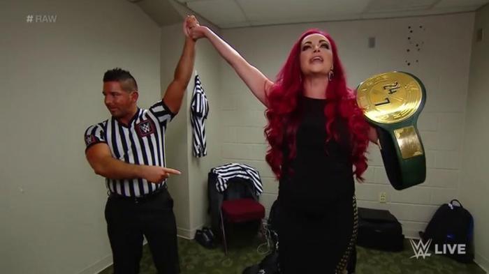 Maria Kanellis obtiene el Campeonato 24/7 en Monday Night RAW