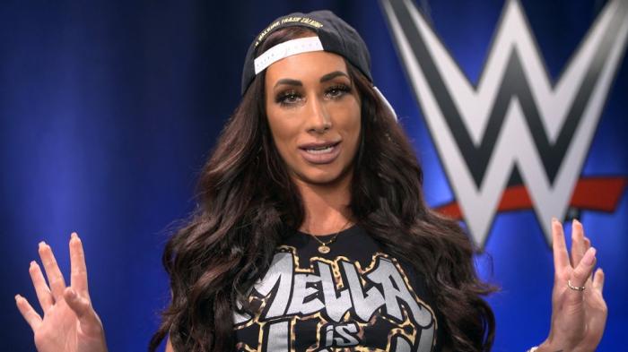 Carmella: 'Compartir el ring con Trish Stratus fue uno de los mejores momentos de mi carrera'