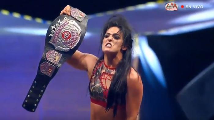 Tessa Blanchard se convierte en la nueva Campeona Reina de Reinas en Triplemanía XXVII