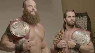 WWE Raw: Seth Rollins y Braun Strowman posan para las cámaras - Rey Mysterio insinúa su retiro