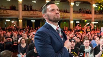 Nigel McGuinness no seguirá como comentarista de WWE 205 Live y se centrará en NXT