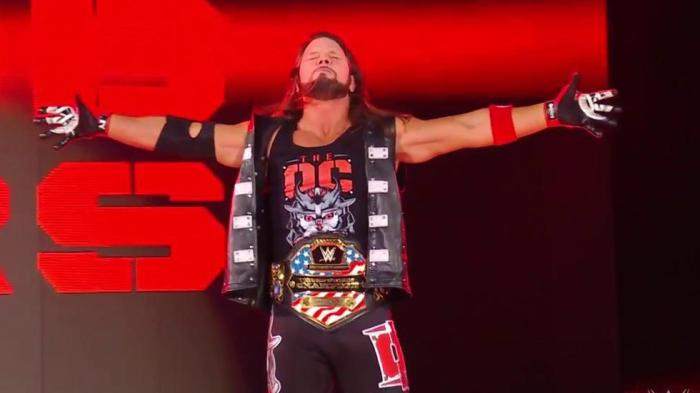 AJ Styles retiene el Campeonato de Estados Unidos de WWE en Monday Night RAW