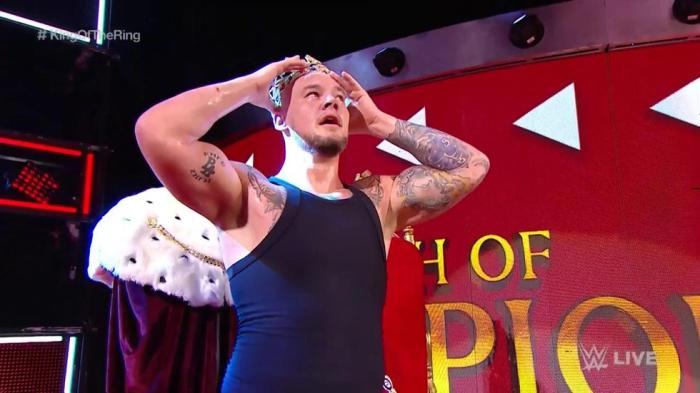 Baron Corbin clasifica a la final del King of the Ring 2019