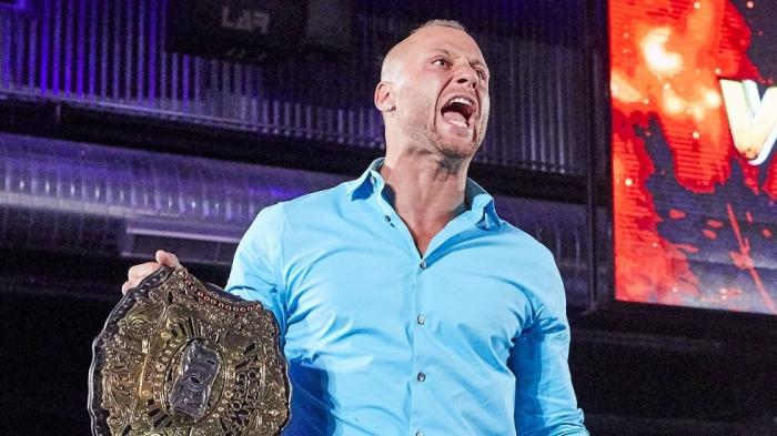 Matt Taven renueva su contrato con Ring Of Honor