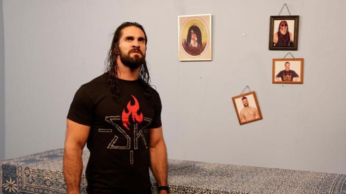 Seth Rollins destruye el Firefly Fun House de Bray Wyatt en Monday Night RAW