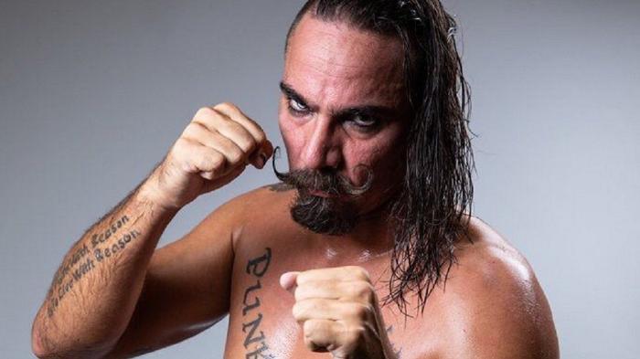 Ring of Honor contrata a Tyler Bateman