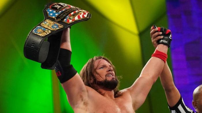 AJ Styles revela su experiencia en el viaje de vuelta de Arabia Saudita