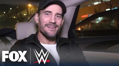 CM Punk calienta su aparición en WWE Backstage