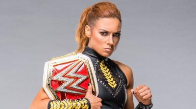 Becky Lynch consigue el reinado más longevo como campeona de Raw