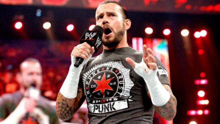 Booker T: 'Royal Rumble podría ser un buen momento para que CM Punk regrese al ring'
