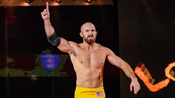 Oney Lorcan habría pedido la liberación de su contrato con WWE
