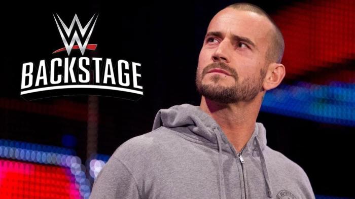 CM Punk regresará a WWE Backstage la próxima semana