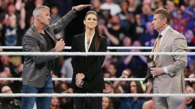 Jim Ross, sobre la salida de Shane McMahon: 'Sintió que no iba a poder suceder a su padre'