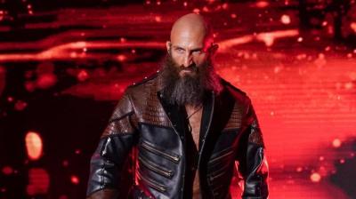 Triple H habla sobre las declaraciones de Tommaso Ciampa de retirarse antes de ir a Raw o SmackDown