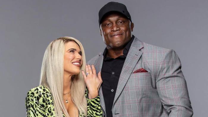 Bobby Lashley: 'Vince McMahon y Paul Heyman quieren que me muestre más carismático'