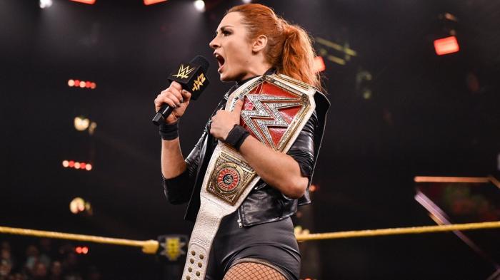 Becky Lynch firma un contrato de 1 millón de dólares al año con WWE