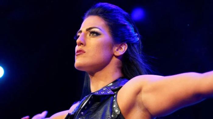 Varias luchadoras acusan a Tessa Blanchard de racista y de hacer bullying