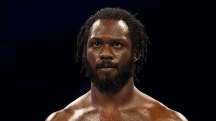 Rich Swann habría sufrido una lesión de tobillo