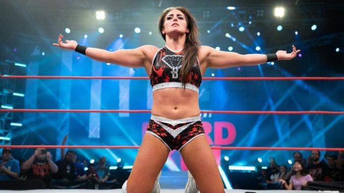 Booker T: 'Es una pésima idea darle el campeonato mundial de Impact a Tessa Blanchard'