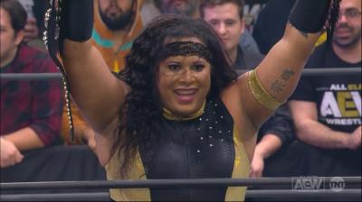 Nyla Rose se convierte en la nueva Campeona Mundial de Mujeres de AEW