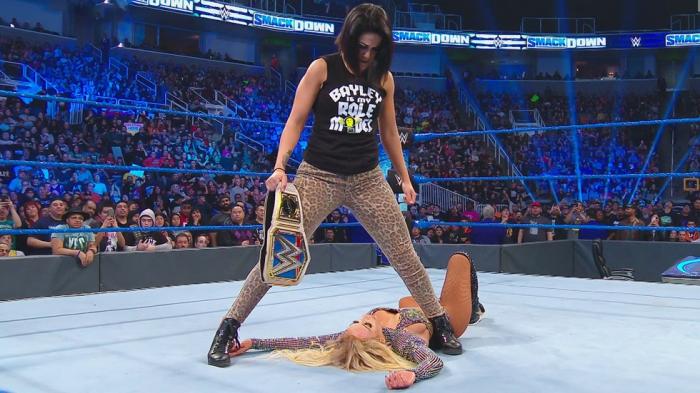 Bayley defenderá el Campeonato de Mujeres de SmackDown ante Carmella el próximo viernes