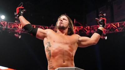 WWE noticias: AJ Styles nombrado como el mejor luchador de la década - Lana rodando una película con Bruce Willis