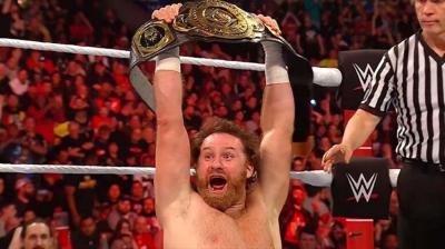 Sami Zayn celebra el Campeonato Intercontinental con una campaña humanitaria