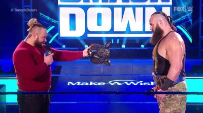 Bray Wyatt encara a Braun Strowman en Friday Night SmackDown