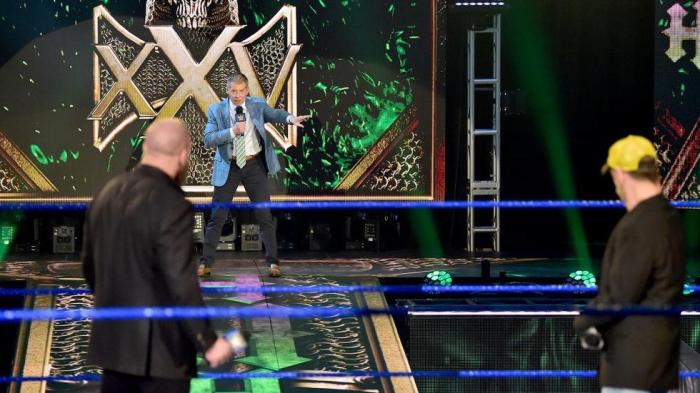 Vince McMahon participó en la celebración de Triple H en SmackDown