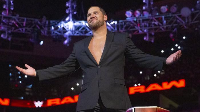 WWE anuncia el despido de Curtis Axel