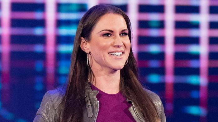 Stephanie McMahon vende acciones de WWE por valor de 1 millón de dólares