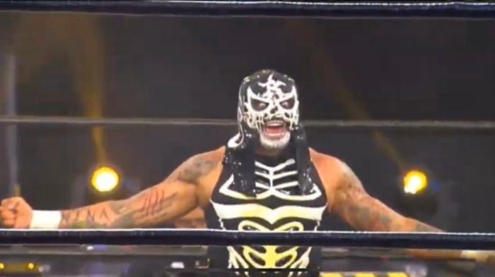 Pentagon Jr. gana el torneo Lucha Fighter AAA