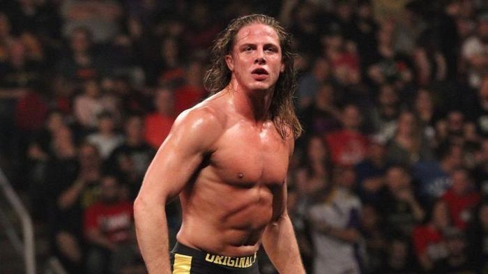 Matt Riddle: 'Shane McMahon me dio las gracias por no darle un puñetazo a Goldberg'