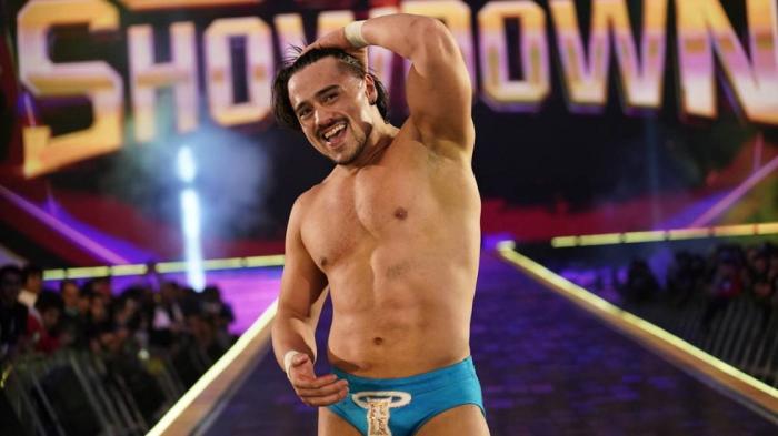 Angel Garza revela por qué WWE no ha apostado por el talento latino en los últimos años