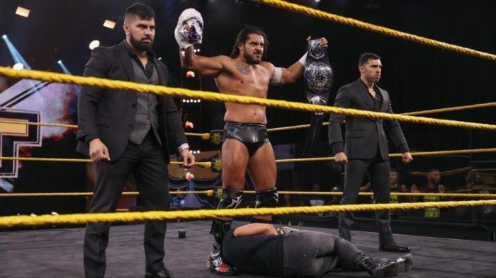 El Hijo del Fantasma se desenmascara en el último show de NXT