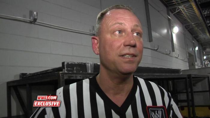 Mike Chioda habla por primera vez desde su despido de WWE